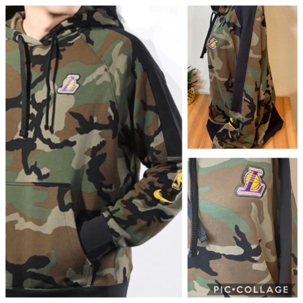 💛💜RARE Nike Lakers Camo Courtside Hoodie